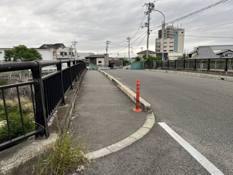 西除川の橋の写真