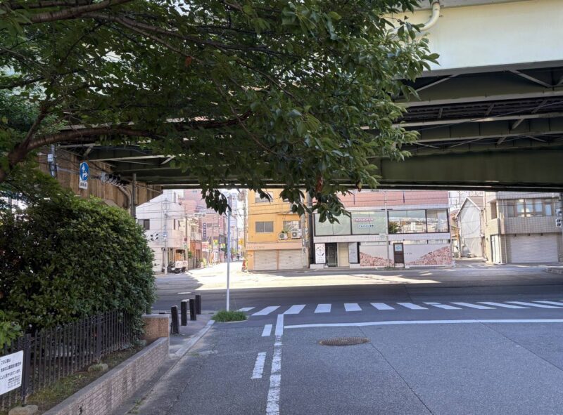 阪神高速15号線下の写真
